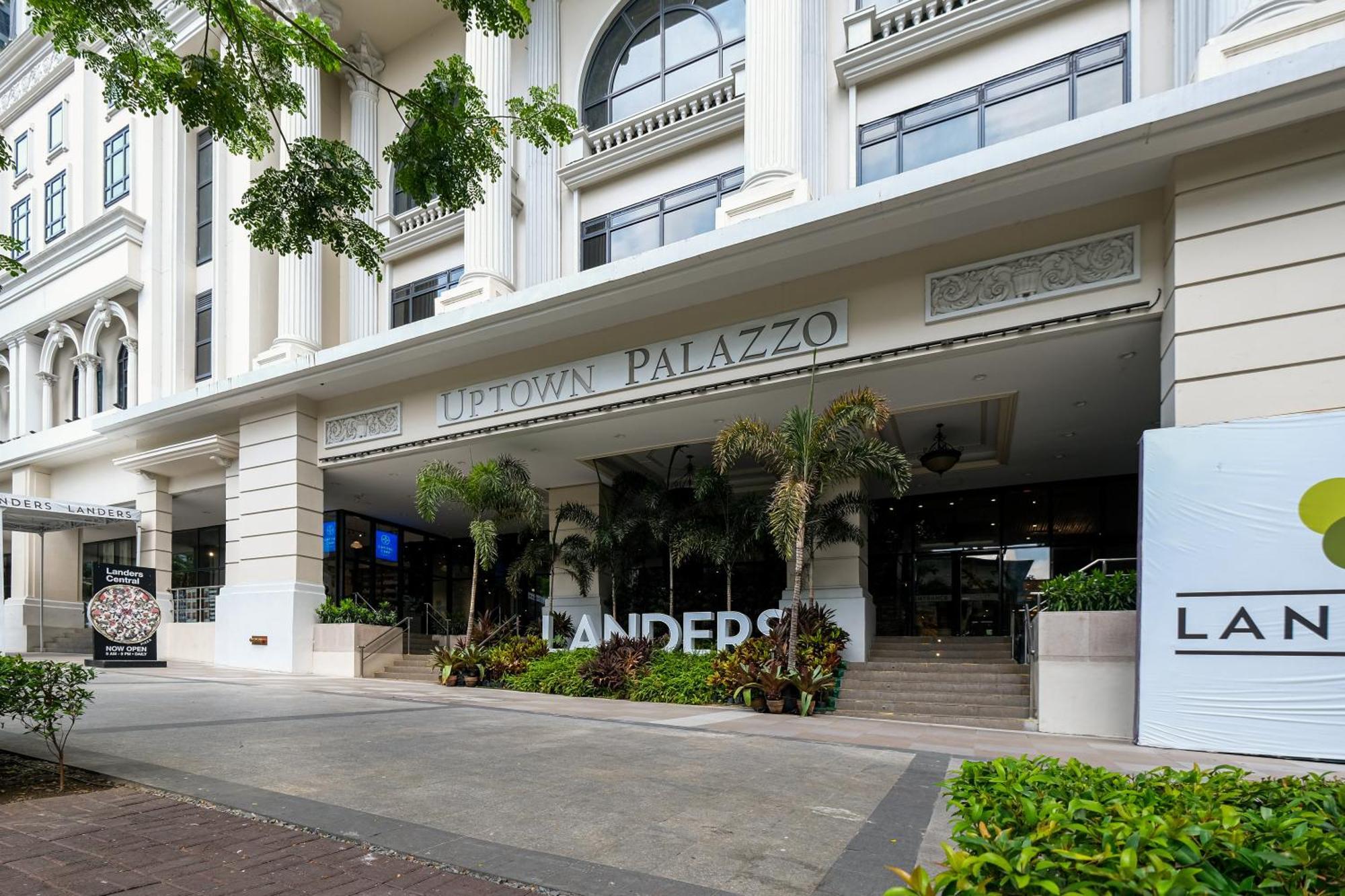 Bgc 2Br Uptown Parksuites With Balcony And Bathtub Manila Exterior foto